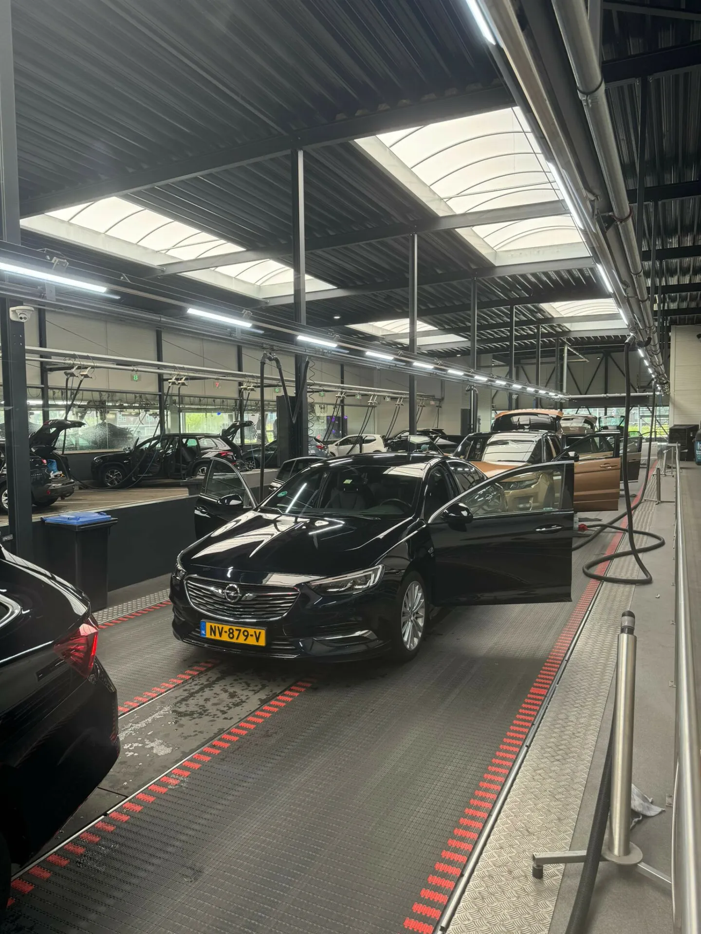 Auto’s op de interieurbaan